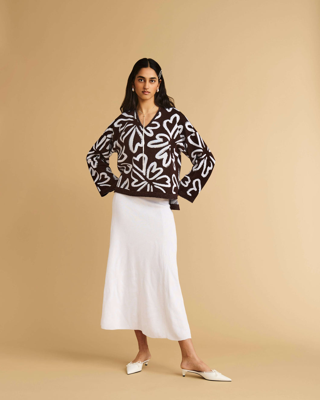 Load image into Gallery viewer, AMANI SWEATER
