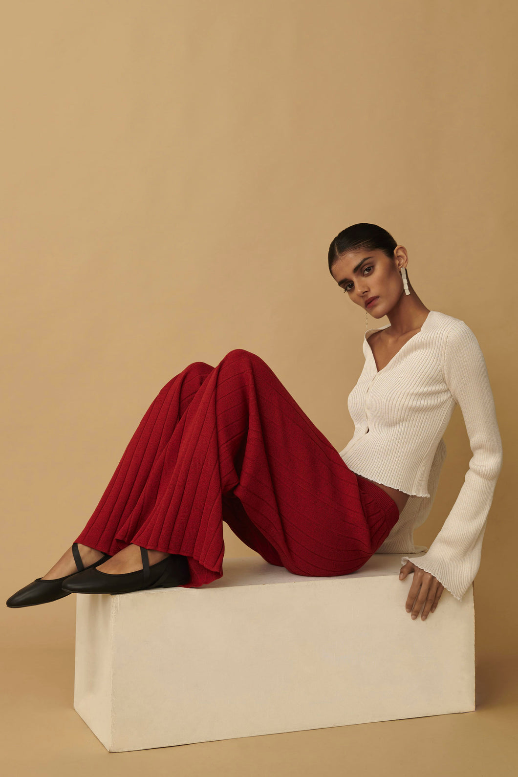 Load image into Gallery viewer, SABINE CARDIGAN
