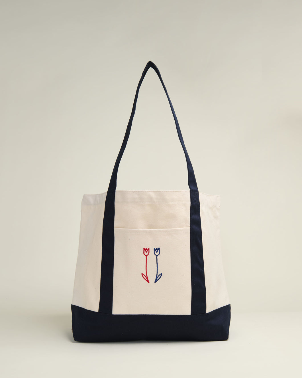Load image into Gallery viewer, FLOWER MOTIF TOTE
