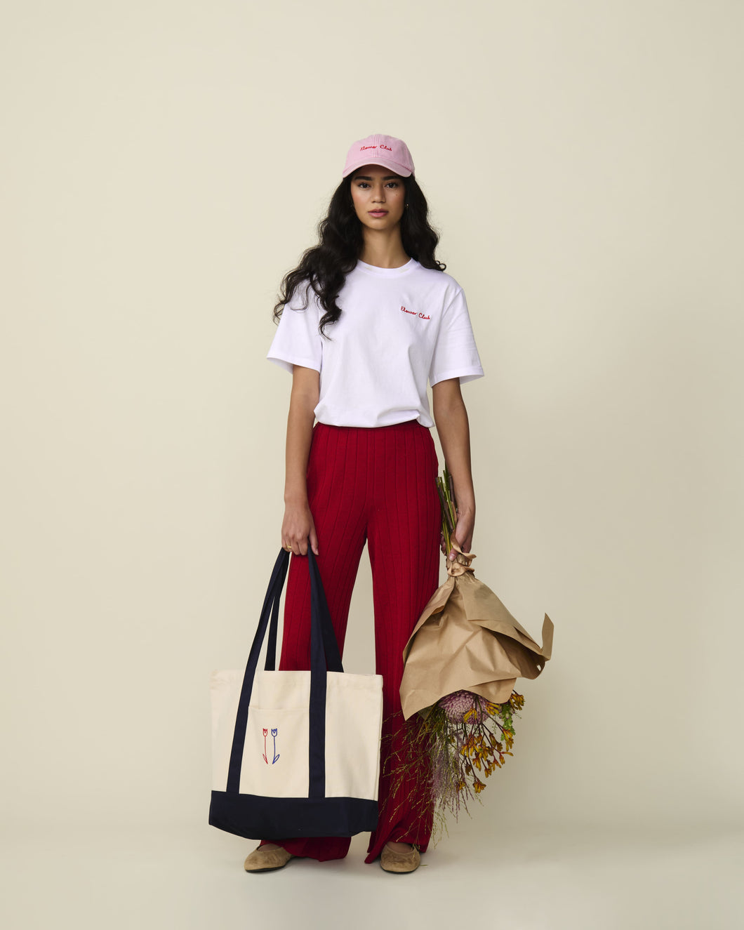 Load image into Gallery viewer, FLOWER MOTIF TOTE
