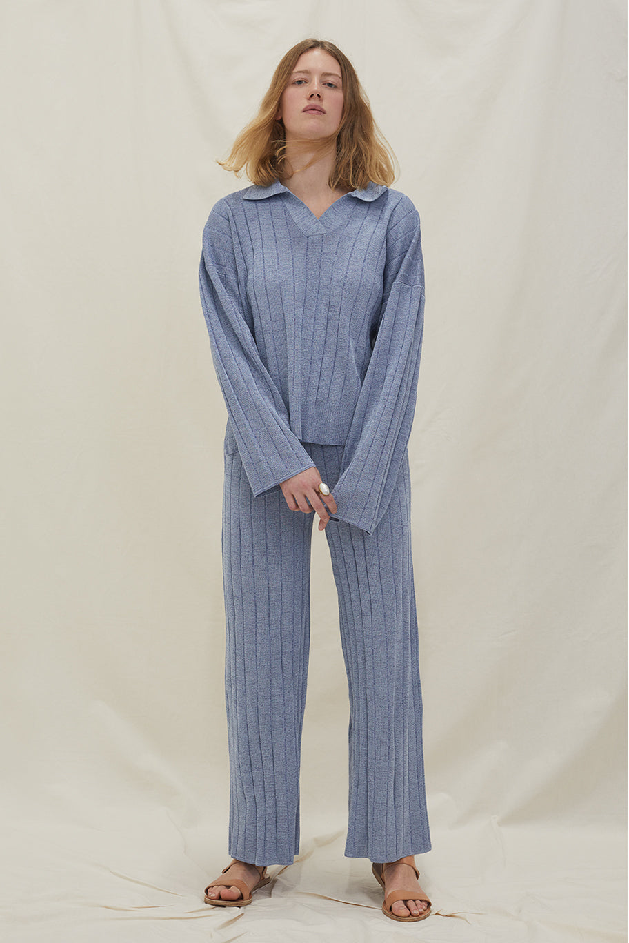 Load image into Gallery viewer, GIGI SWEATER
