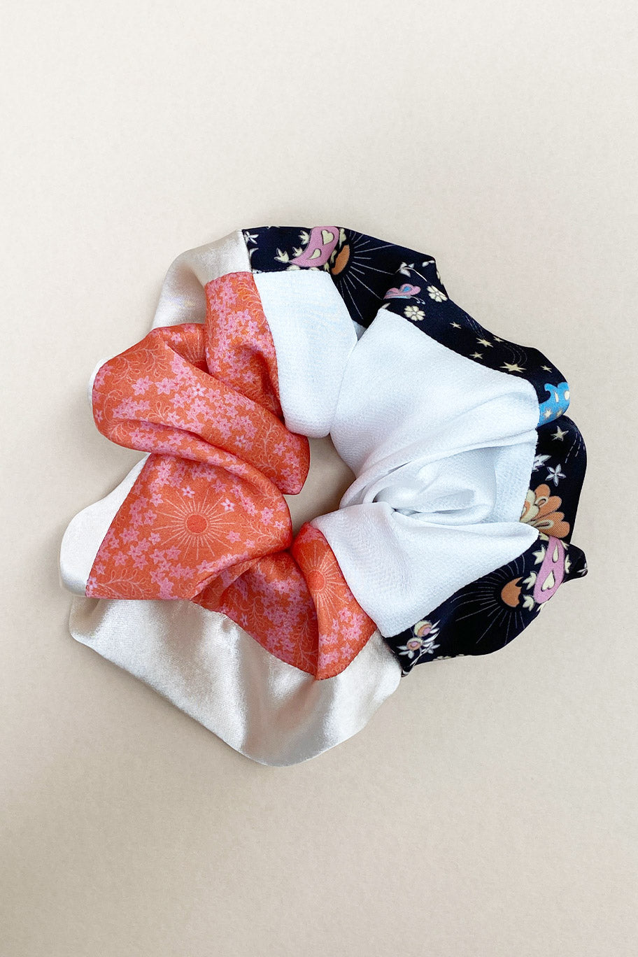 SCRAP SCRUNCHIE