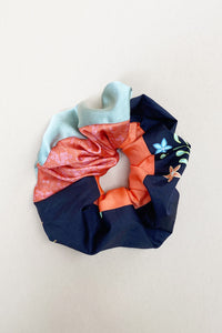 SCRAP SCRUNCHIE